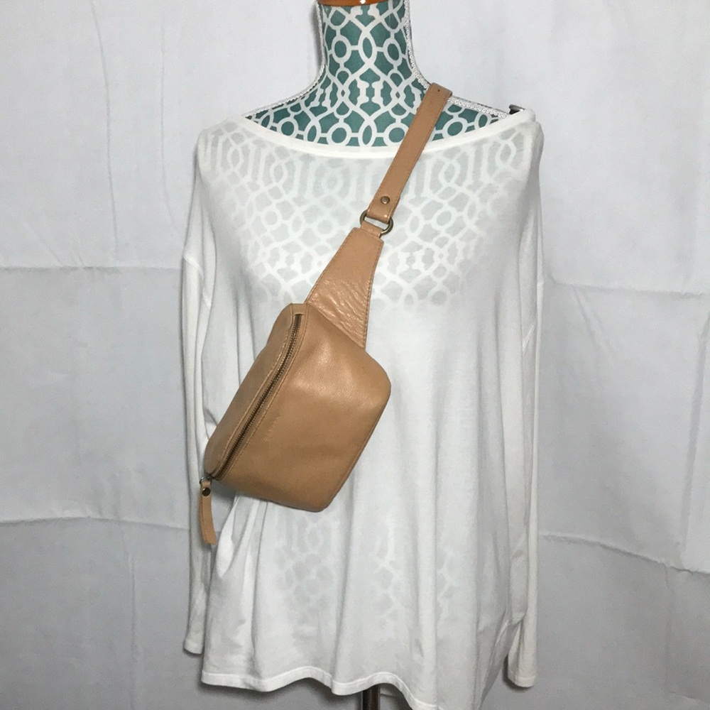 MANDRN Remy Handmade Leather Natural Nude Color Waist Pack Fanny Pack Bag